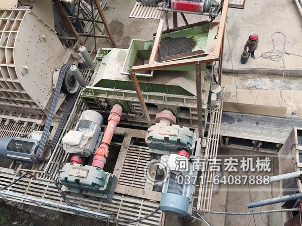 制砂設(shè)備用啥好-用吉宏液壓對(duì)輥破碎機(jī)?。? /> </a>
                            <div   id=