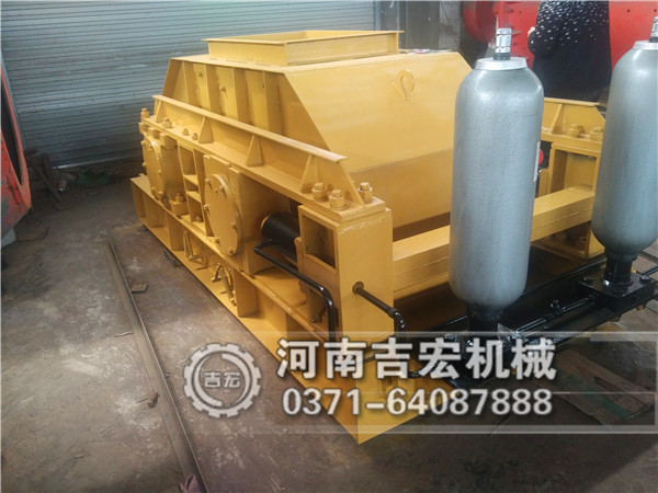 大型液壓砂石碎沙機(jī)廠家直銷多少錢！